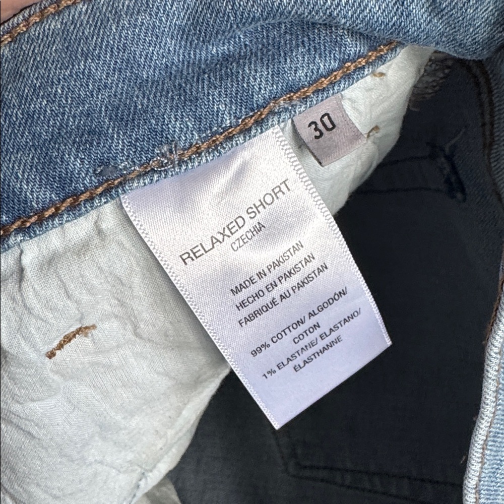 Joe’s Jeans Relaxed High Waist Cutoff Denim Shorts Czechia - Picture 8 of 9
